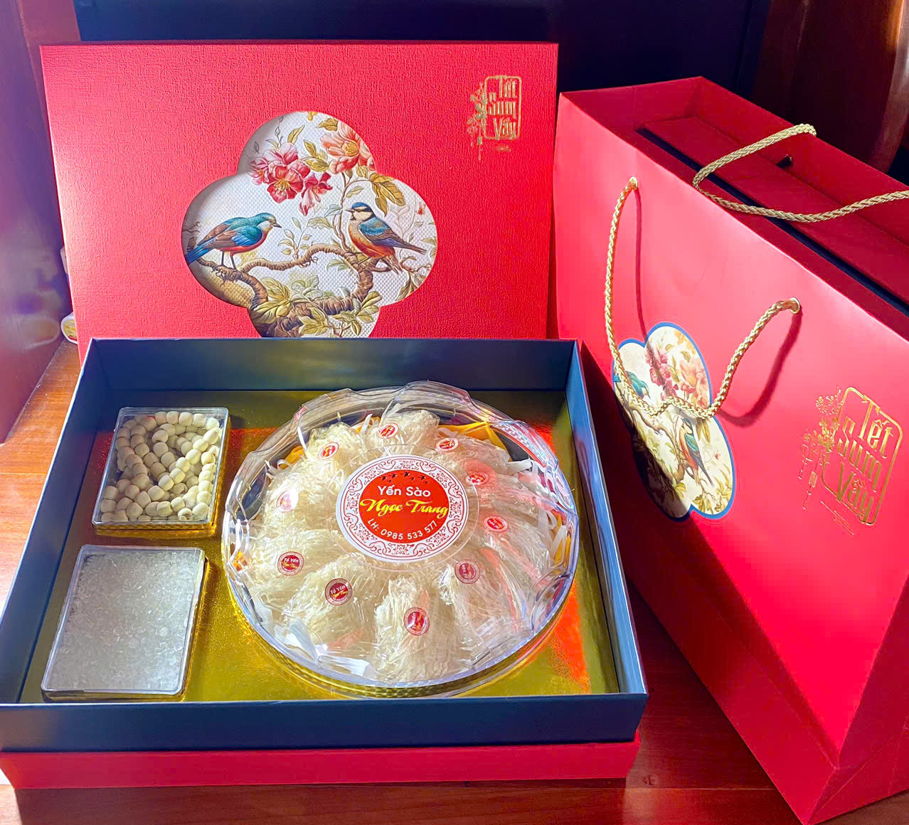 TỔ YẾN ĐÃ NHẶT LÔNG VÀ SẤY KHÔ LOẠI 1